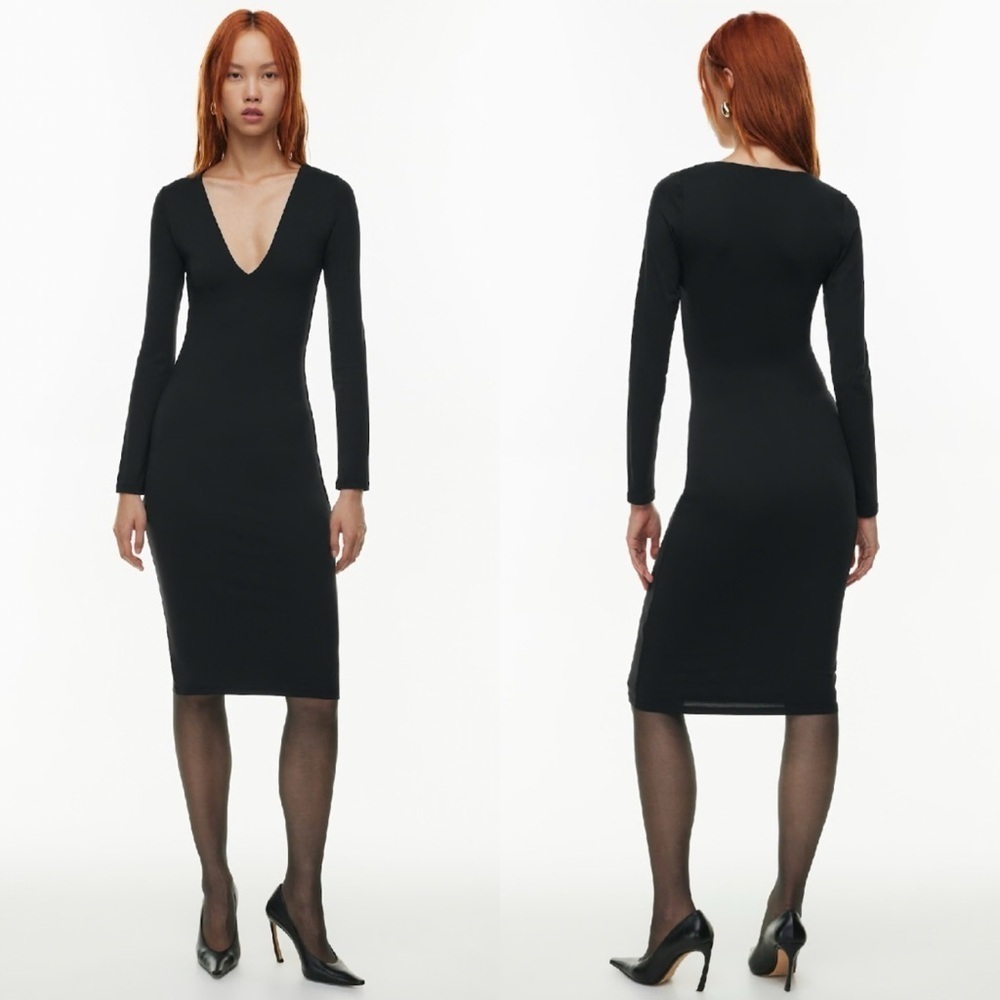ARITZIA BABATON Contour Bodycon LBD Vneck Longsleeve Minimalist Midi Dress
